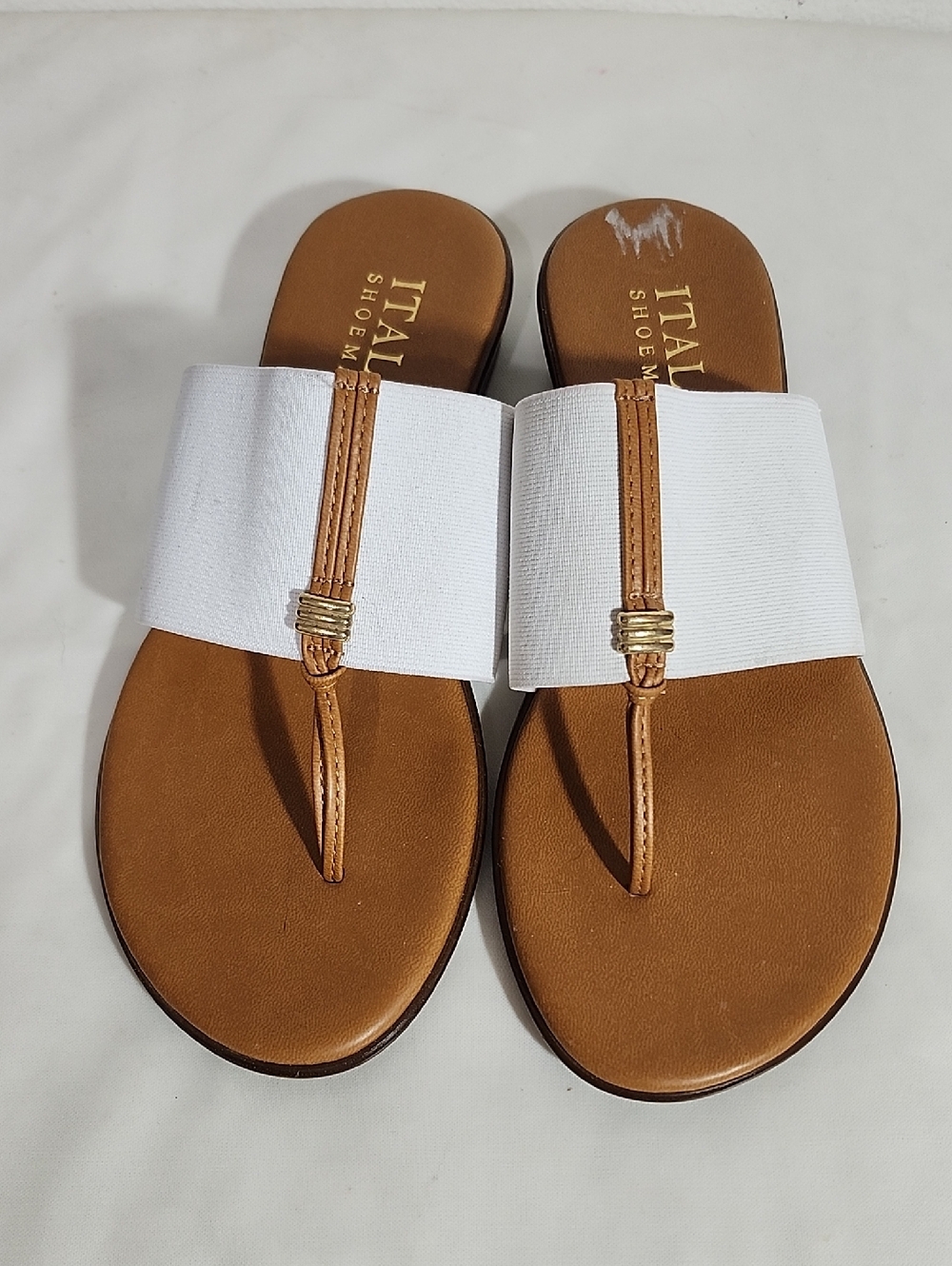 ITALY Shoemakers White & Tan Slip-On Sandals